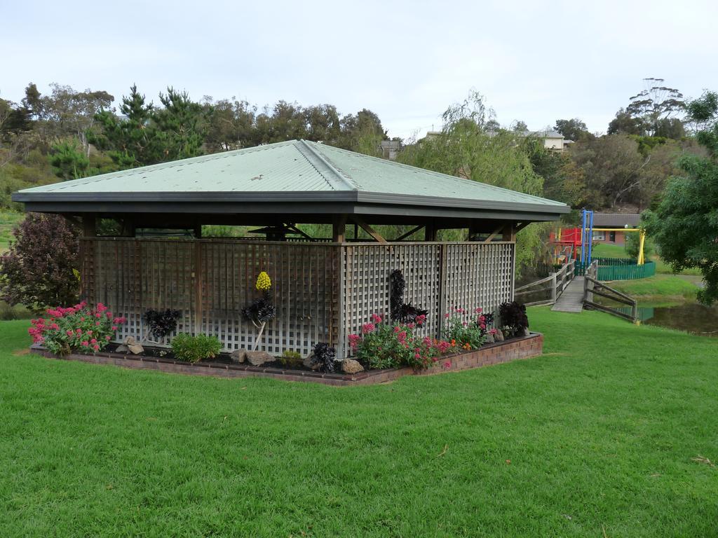 Barwon Valley Lodge Джилонг Екстериор снимка
