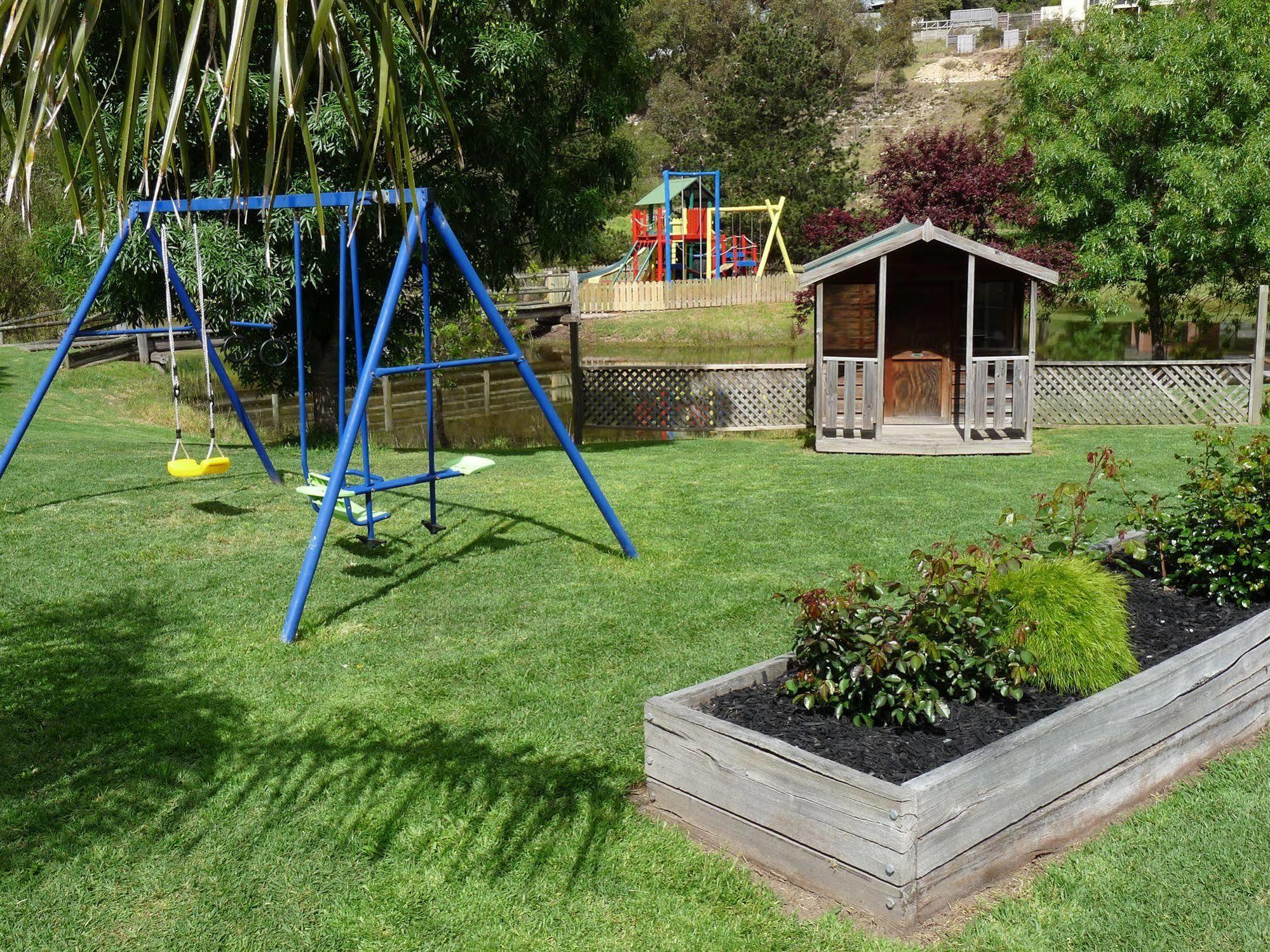 Barwon Valley Lodge Джилонг Екстериор снимка